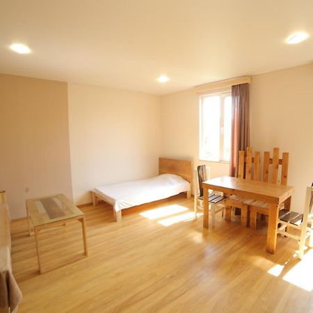 "Stairs"Guest House Ереван Екстериор снимка