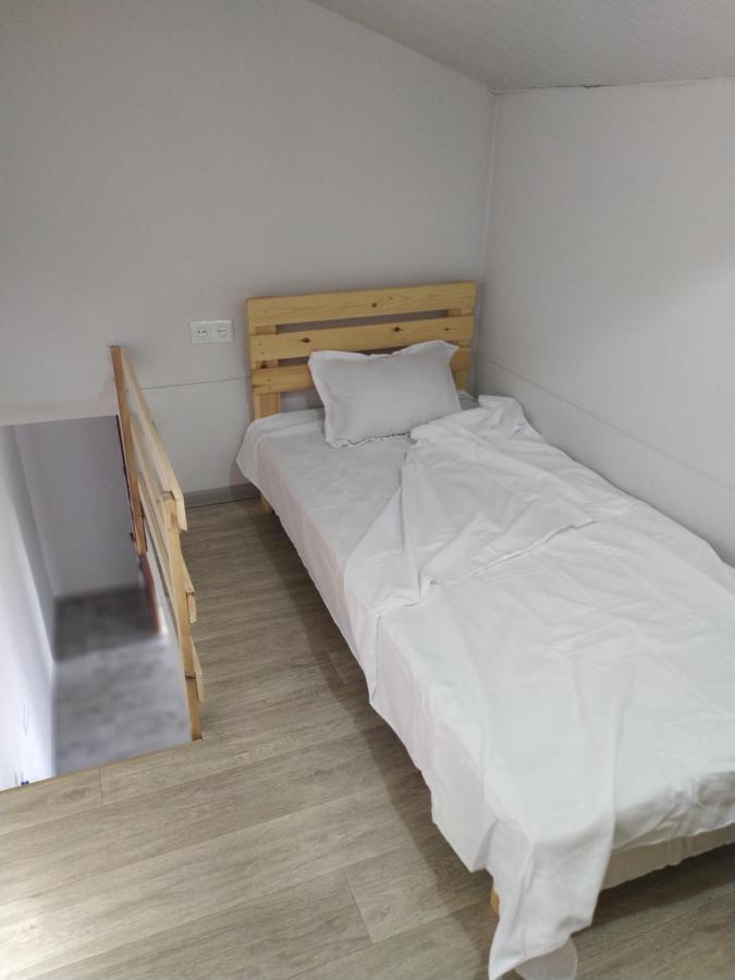 "Stairs"Guest House Ереван Екстериор снимка