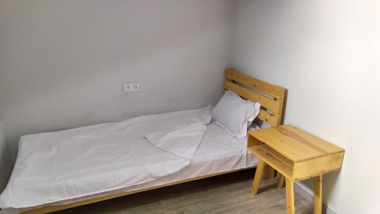"Stairs"Guest House Ереван Екстериор снимка
