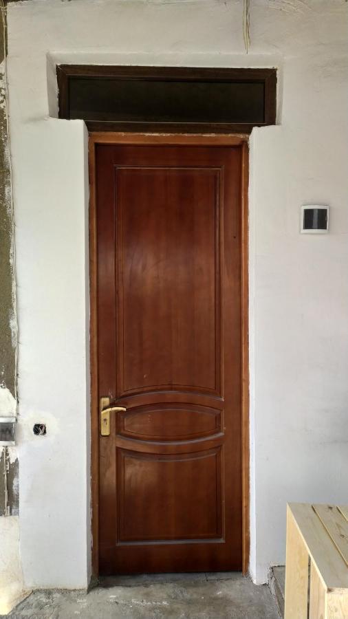 "Stairs"Guest House Ереван Екстериор снимка