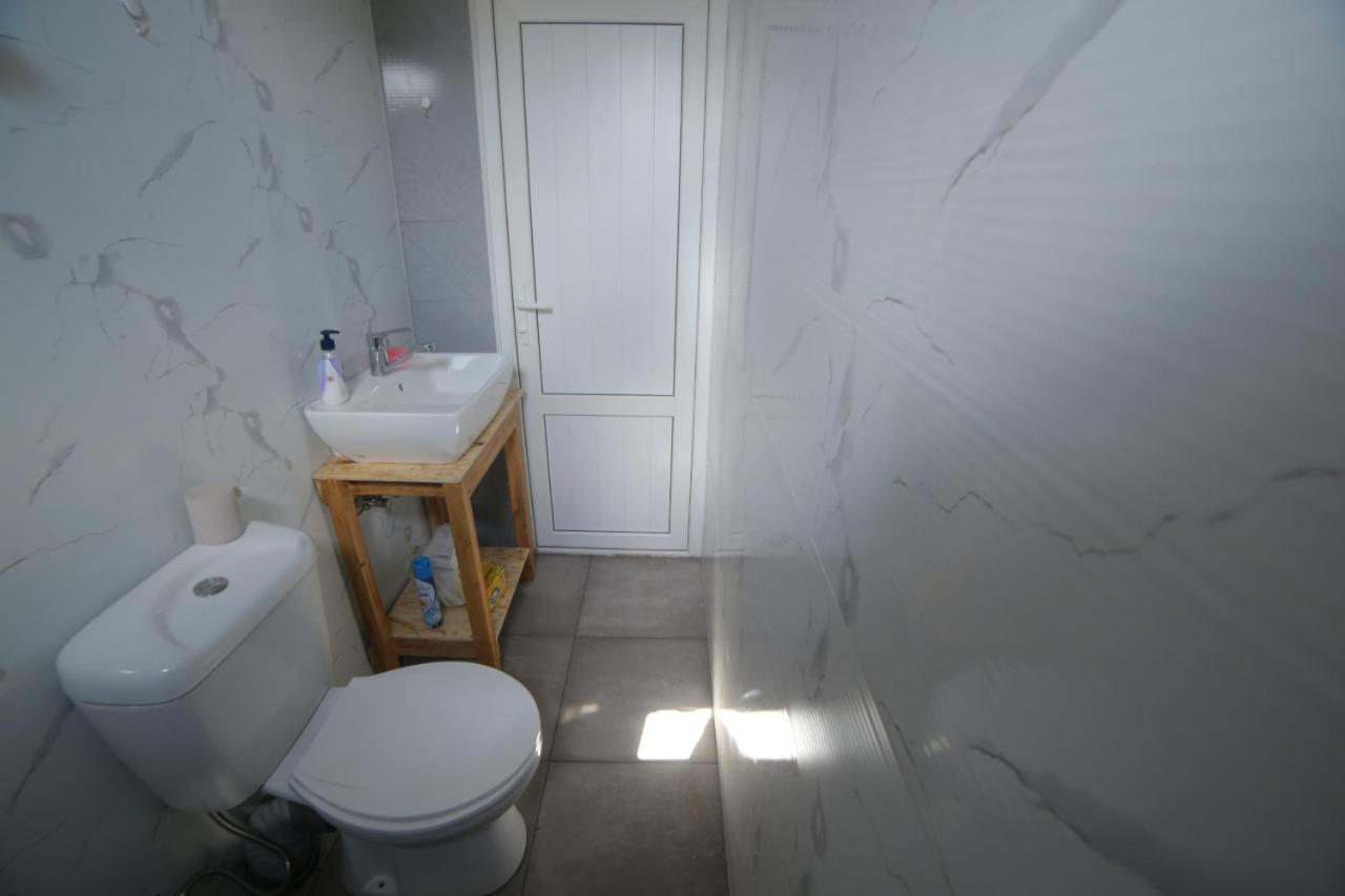 "Stairs"Guest House Ереван Екстериор снимка