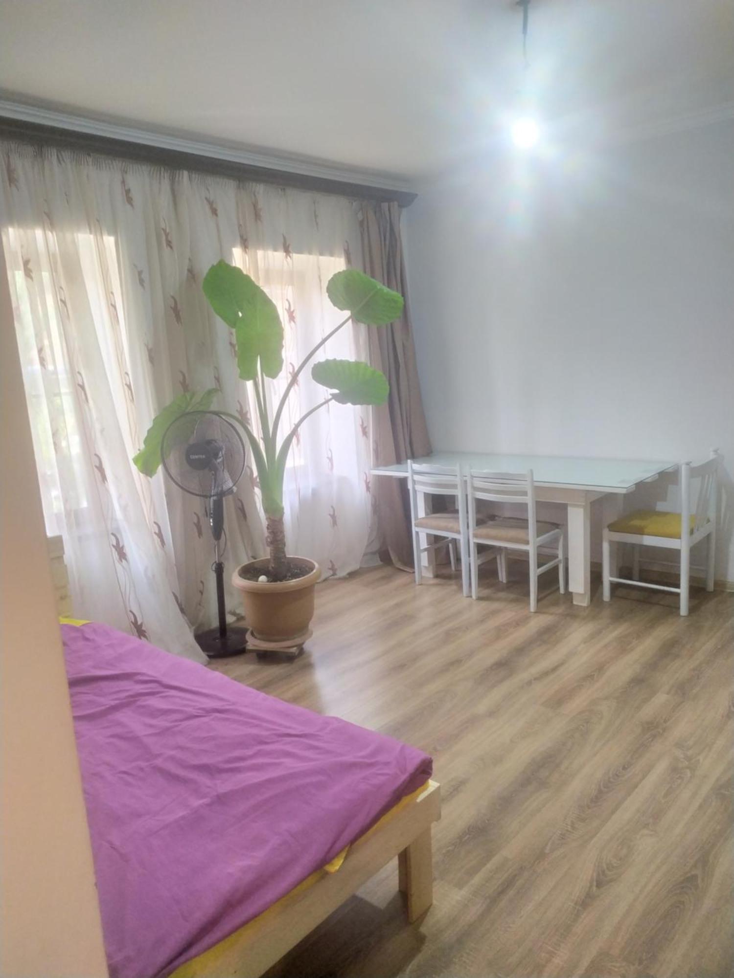 "Stairs"Guest House Ереван Екстериор снимка
