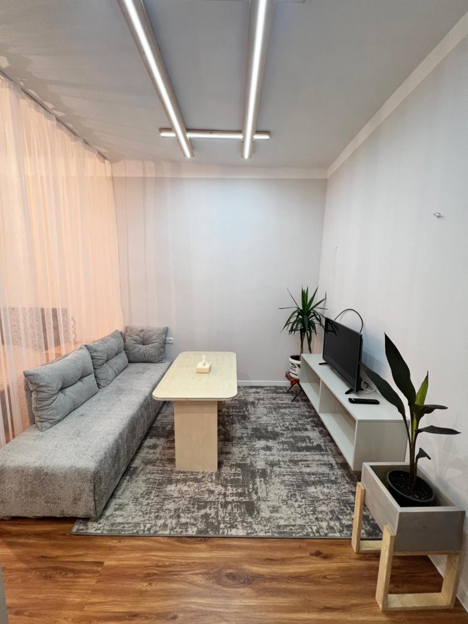 "Stairs"Guest House Ереван Екстериор снимка