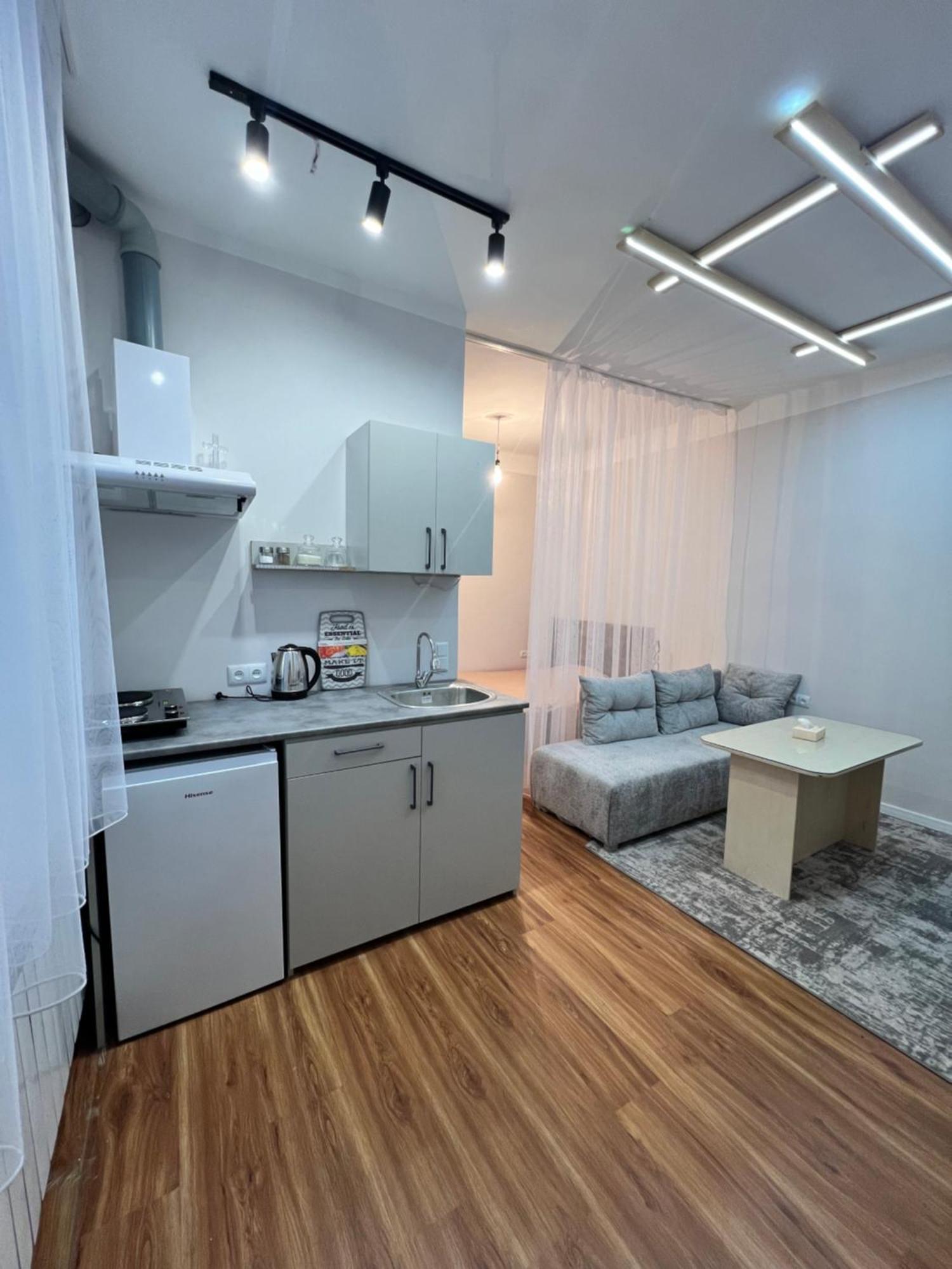 "Stairs"Guest House Ереван Екстериор снимка